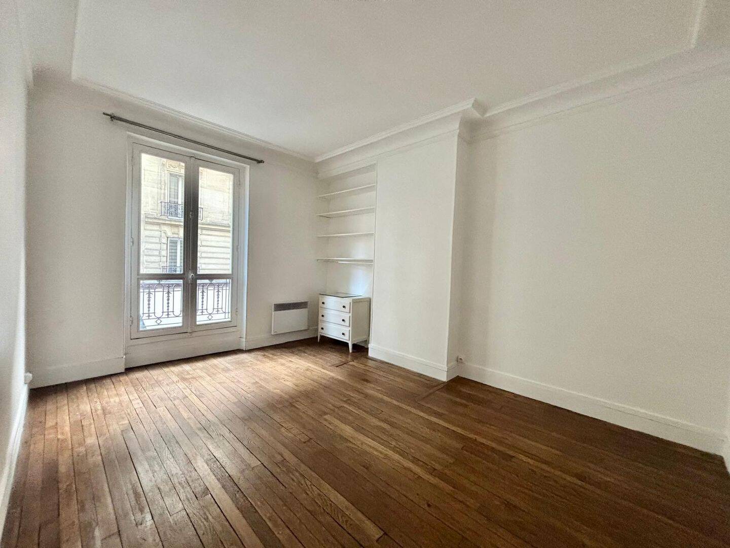 Appartement 2 pièces 34 m² · à Paris 11ème Arrondissement · 34 m² · 1 300 €/mois