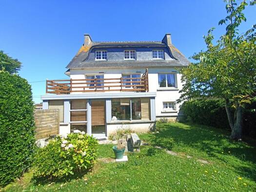 Immeuble à vendre 239 000 € 211 m² Plouescat 29430