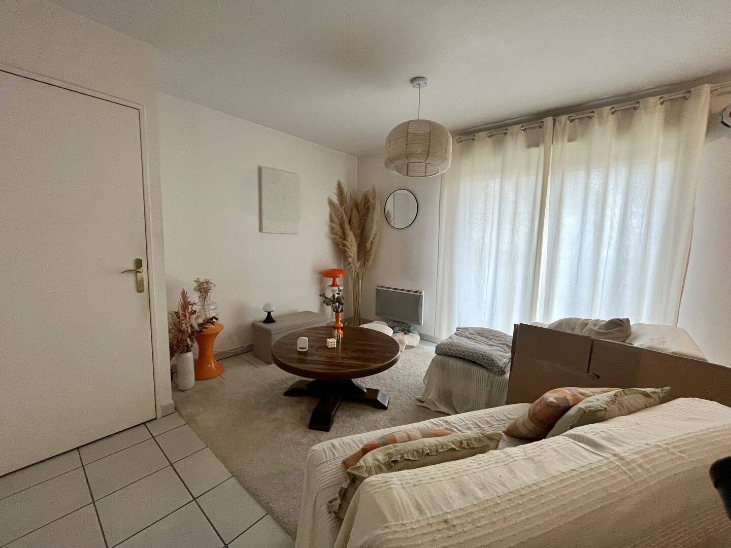 Appartement 3 pièces 68 m² · à Amiens · 68 m² · 830 €