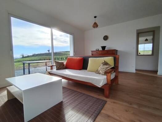 Maison à louer 1 350 € 5 pièces 4 chambres 114 m² 1 000 m² de terrain Saint-André-du-Bois 33490