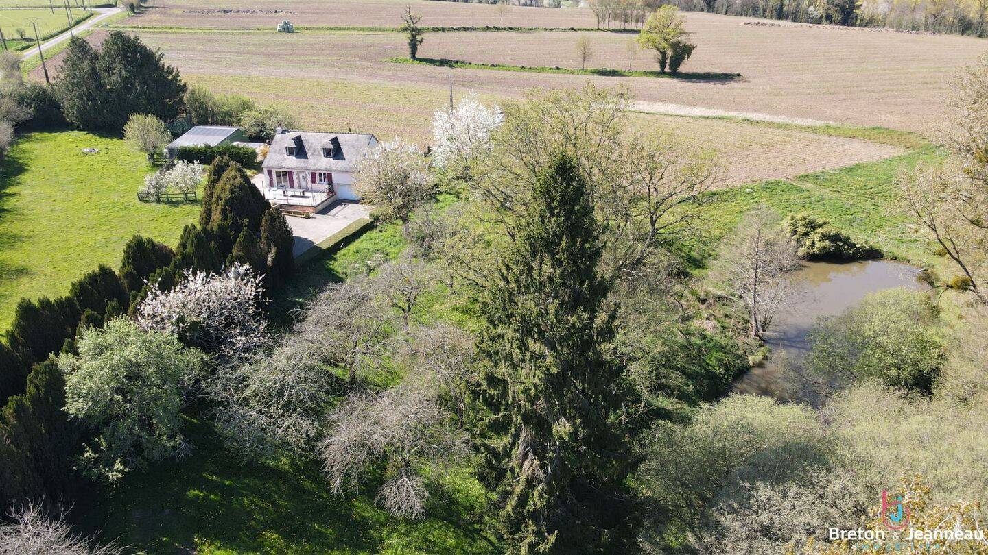 Maison 5 pièces 103 m² · à Mayenne · 102,6 m² · 168 400 €
