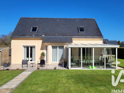 Maison à vendre 250 000 € 5 pièces 4 chambres 143 m² 908 m² de terrain Leuhan 29390