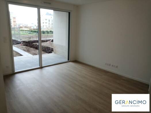 Appartement à louer 562 € 2 pièces 1 chambre 39,1 m² RDC/4 Saint-Cyr-sur-Loire 37540