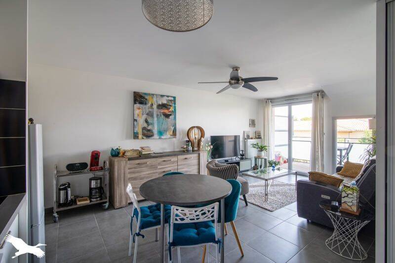 Appartement 3 pièces 65 m² · à Fenouillet · 64,9 m² · 185 000 €