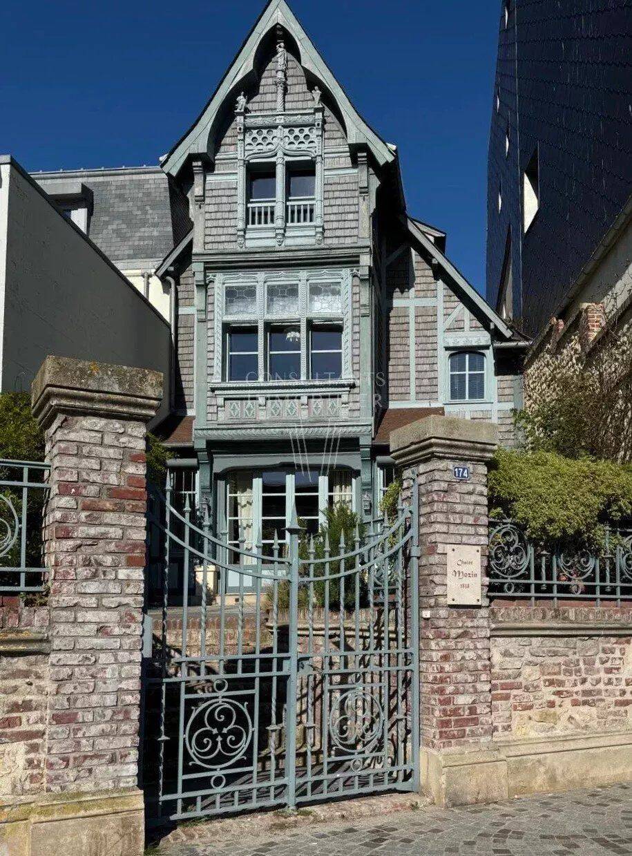 Maison 8 pièces 214 m² · à Trouville-sur-Mer · 214 m² · 2 500 000 €