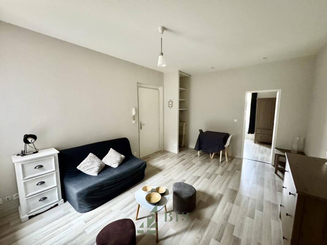 Appartement 2 pièces 36 m² · à Roanne · 36 m² · 450 €