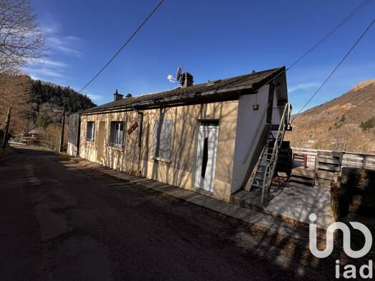 Immeuble à vendre 359 500 € 154 m² Mont-Dore 63240