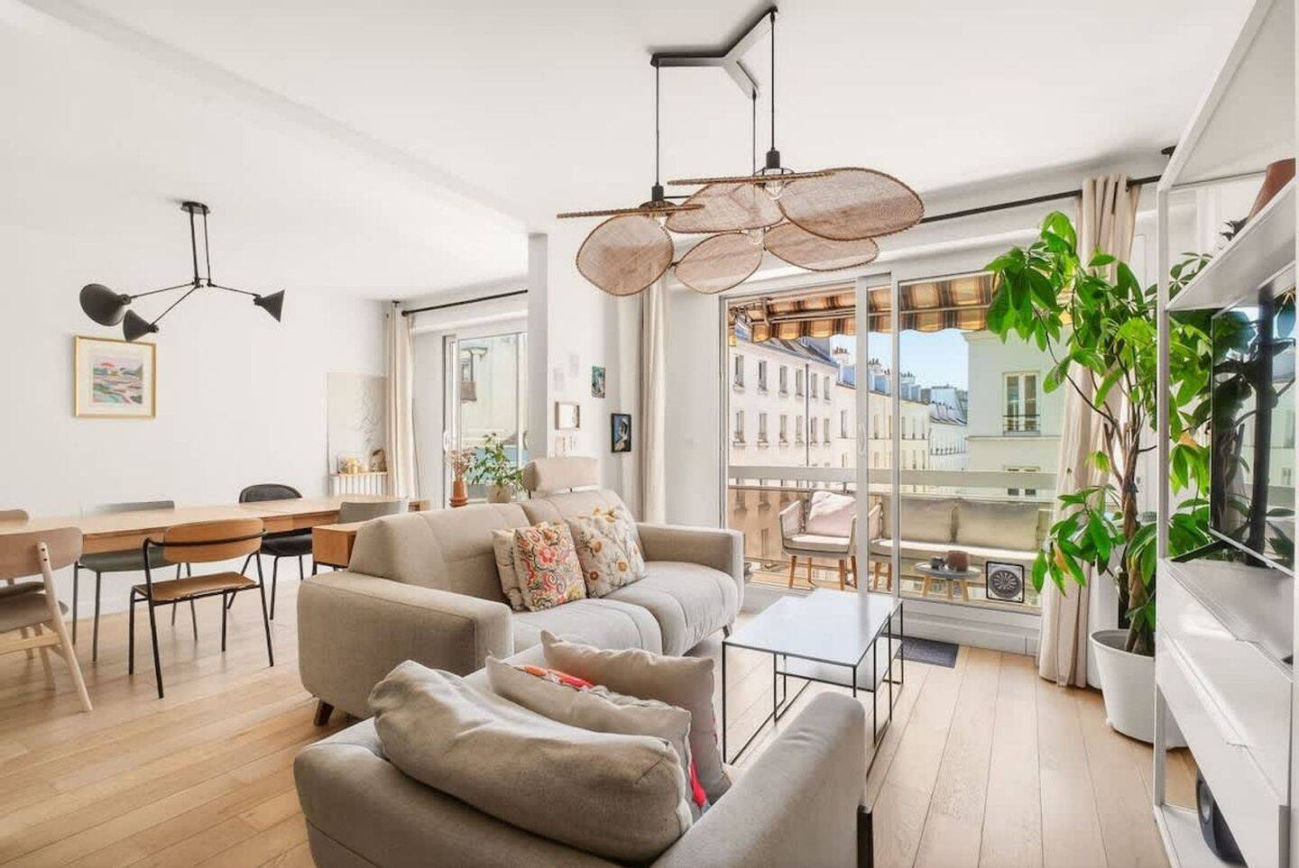 Appartement 2 pièces 69 m² · à Paris 11ème Arrondissement · 69 m² · 4 380 €