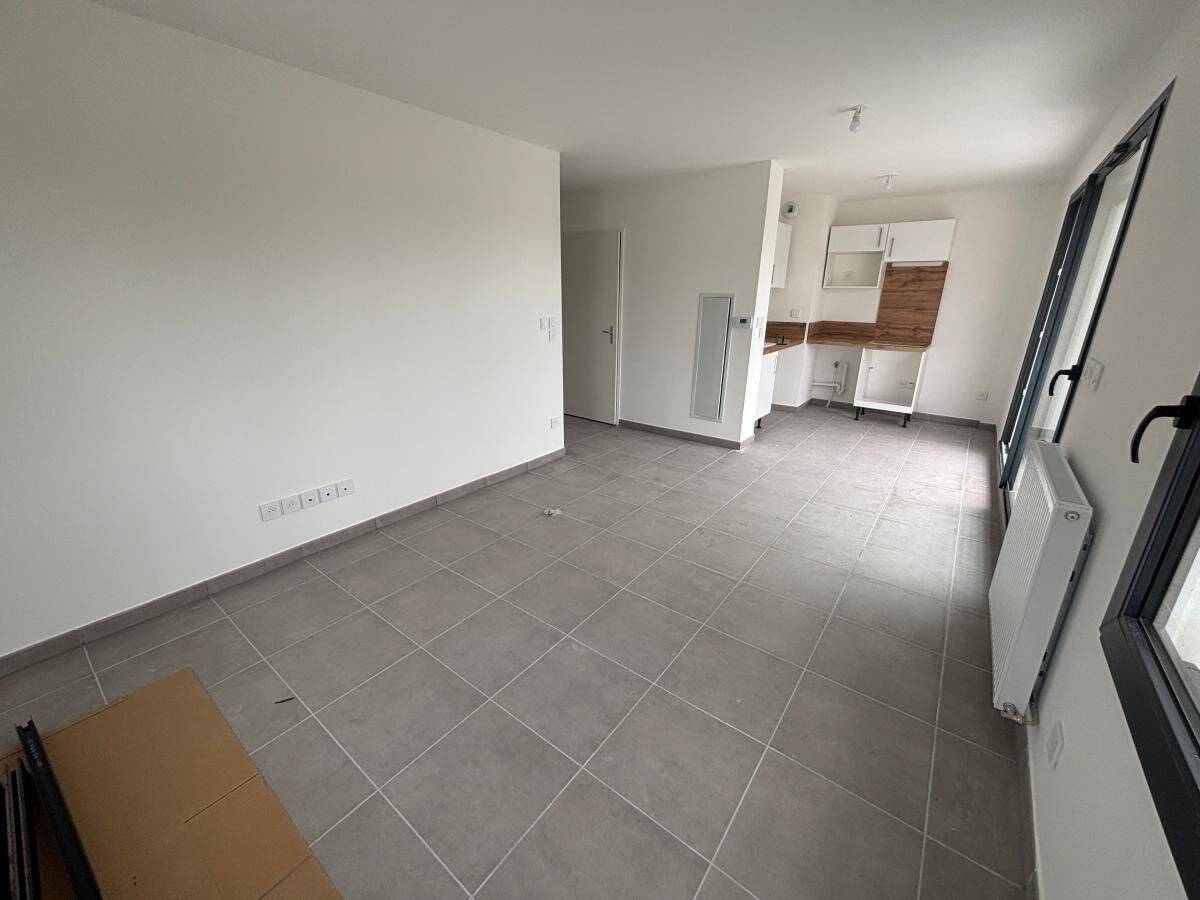 Appartement 3 pièces 58 m² · à Lespinasse · 58 m² · 696 €