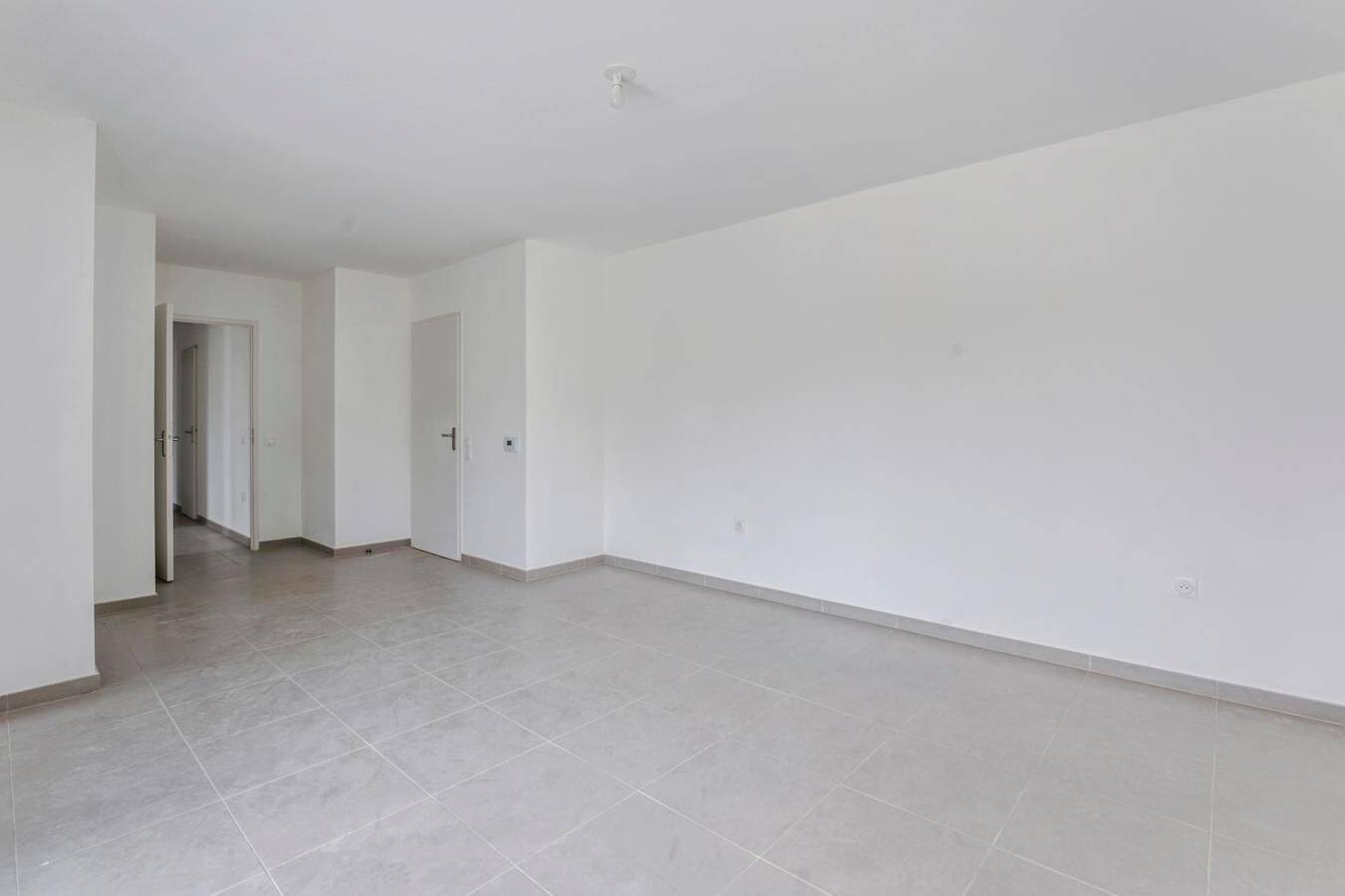 Appartement 2 pièces 42 m² · à Marseille 9ème Arrondissement · 42 m² · 666 €
