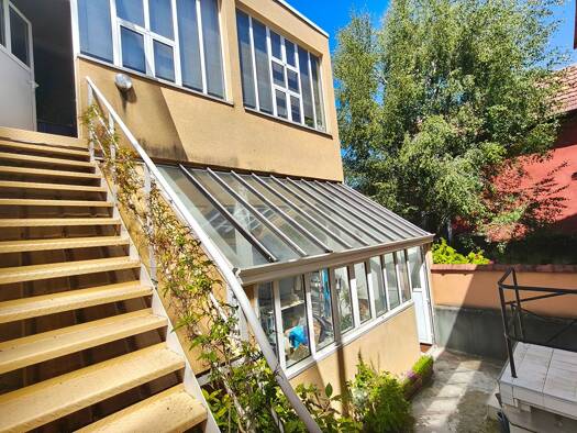 Loft à vendre 650 000 € 5 pièces 2 chambres 130 m² RDC/2 Plateau Gentilly 94250