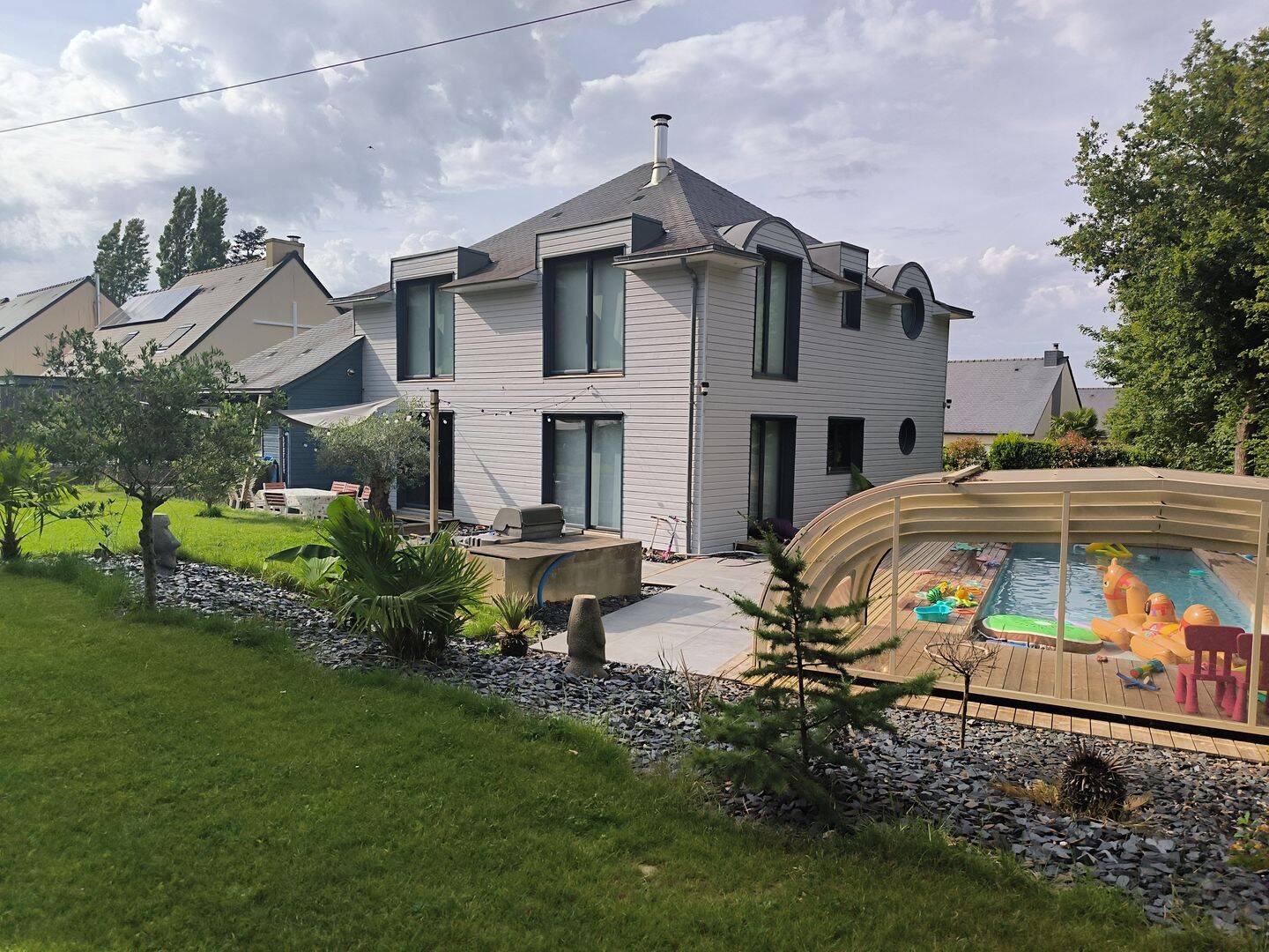 Maison 5 pièces 170 m² · à Châteaubourg · 170 m² · 1 250 €/mois