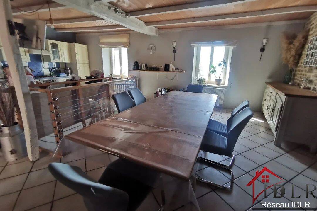 Maison 5 pièces 155 m² · à Rosey · 155 m² · 145 500 €