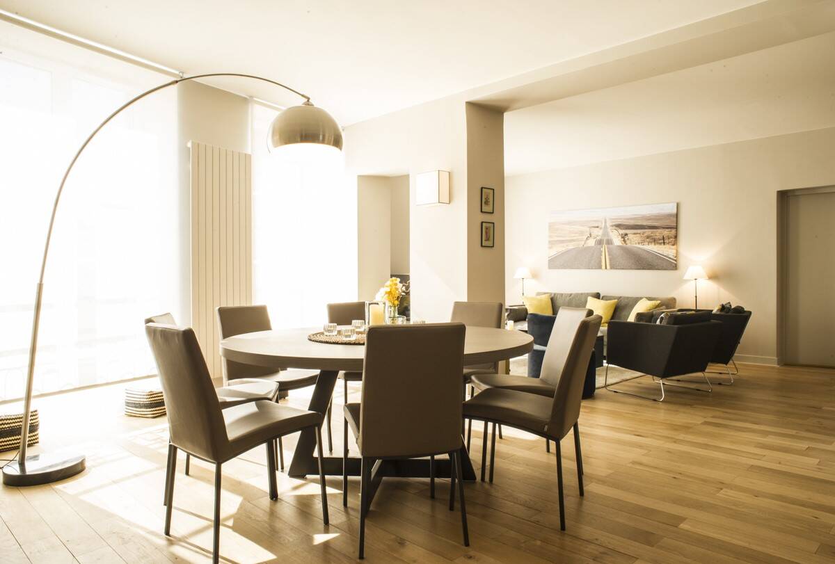 Appartement 4 pièces 140 m² · à Paris 11ème Arrondissement · 140 m² · 4 990 €