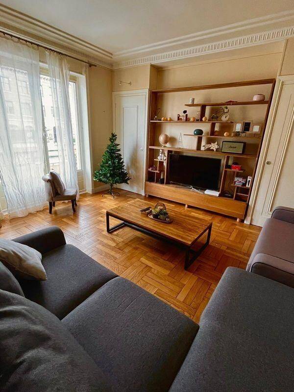 Appartement 3 pièces 79 m² · à Lyon 8ème Arrondissement · 79 m² · 1 280 €/mois