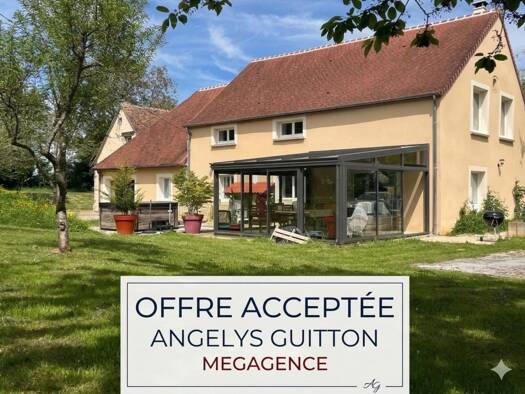 Maison à vendre 320 000 € 15 pièces 9 chambres 384 m² 4 286 m² de terrain Vivoin 72170