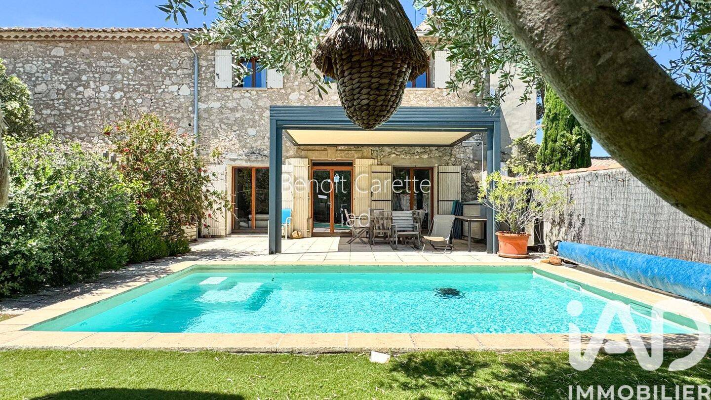 Maison 7 pièces 282 m² · à Fleury · 282 m² · 539 000 €