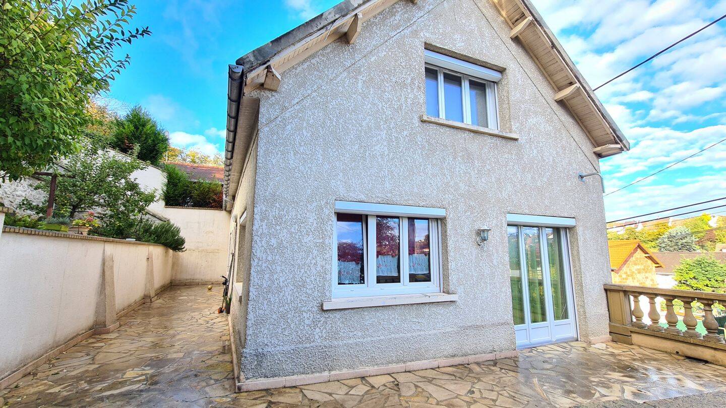 Maison 7 pièces 135 m² · à Marly-la-Ville · 135 m² · 329 000 €