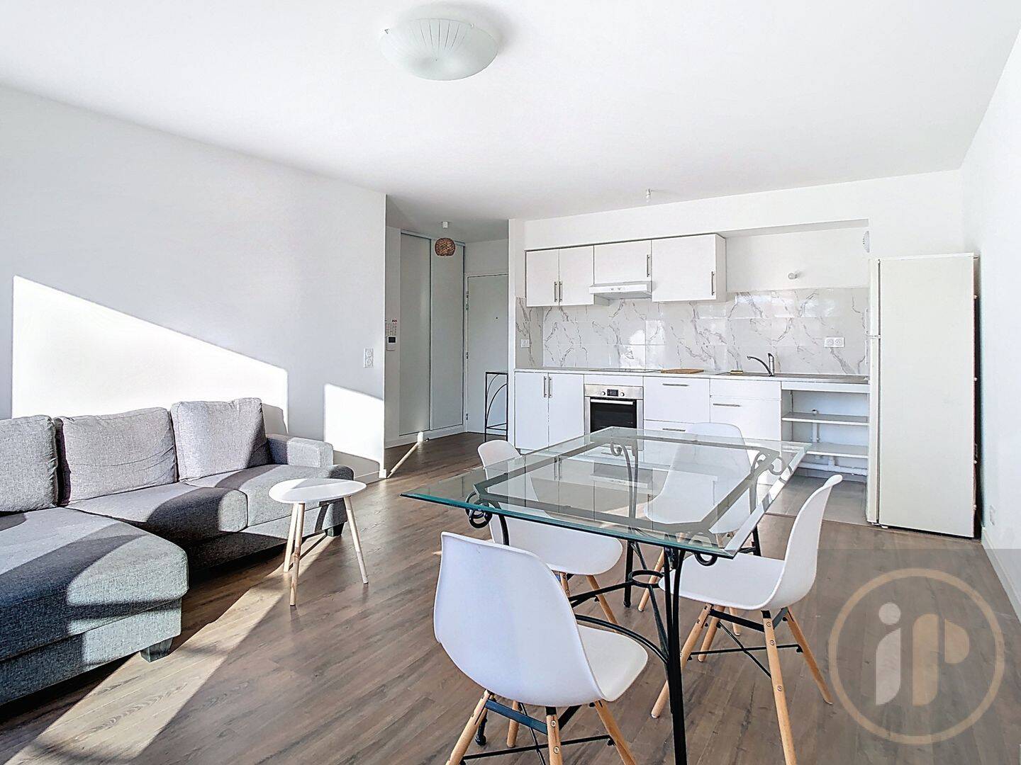 Appartement 3 pièces 62 m² · à Poissy · 62,4 m² · 1 310 €/mois