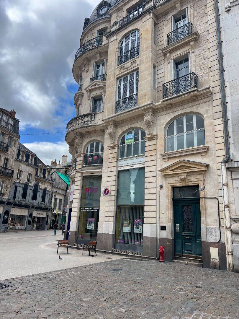 Appartement 3 pièces 113 m² · à Dijon · 113 m² · 1 648 €