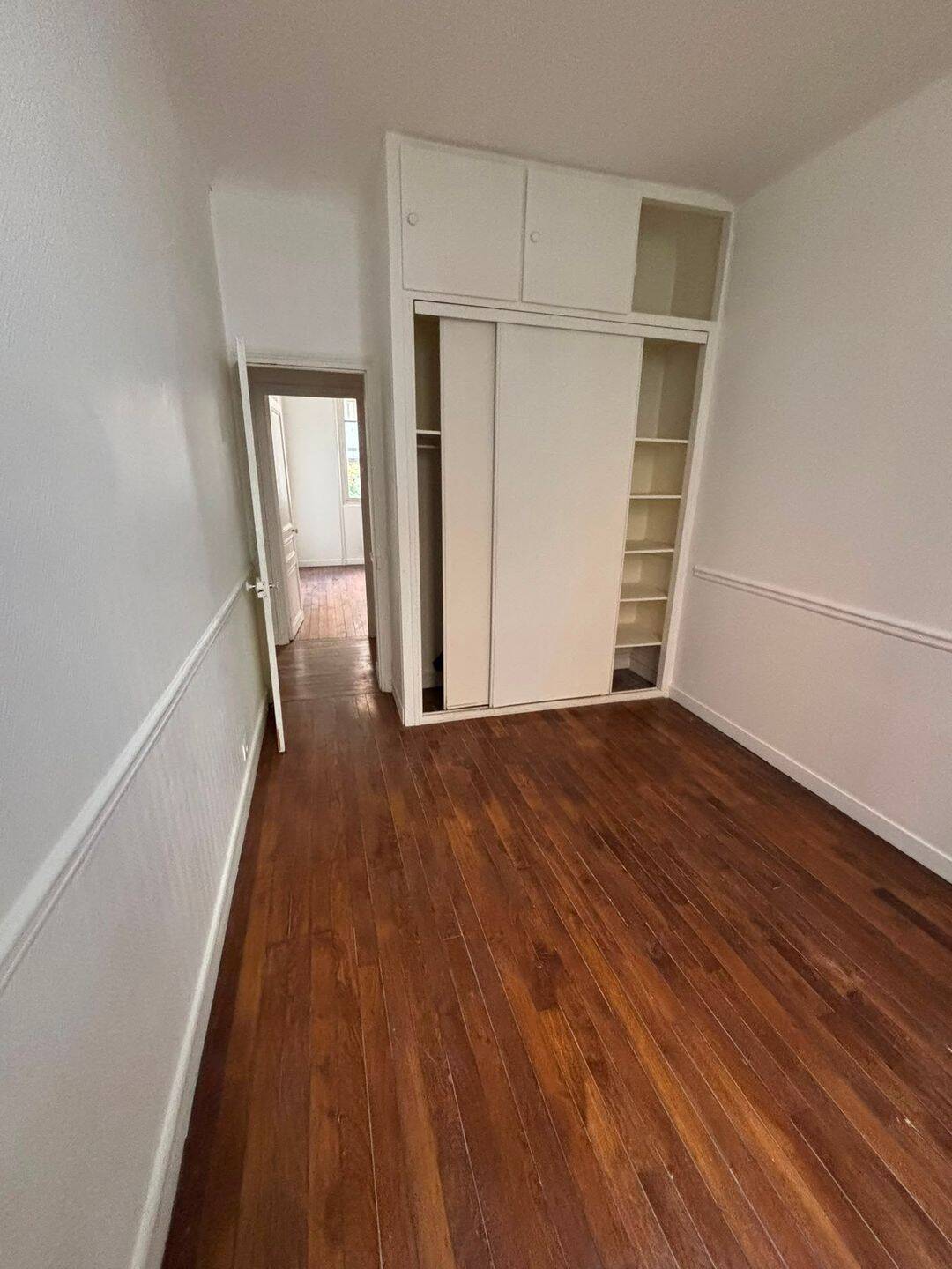 Appartement 2 pièces 46 m² · à Neuilly-sur-Seine · 46,1 m² · 1 200 €