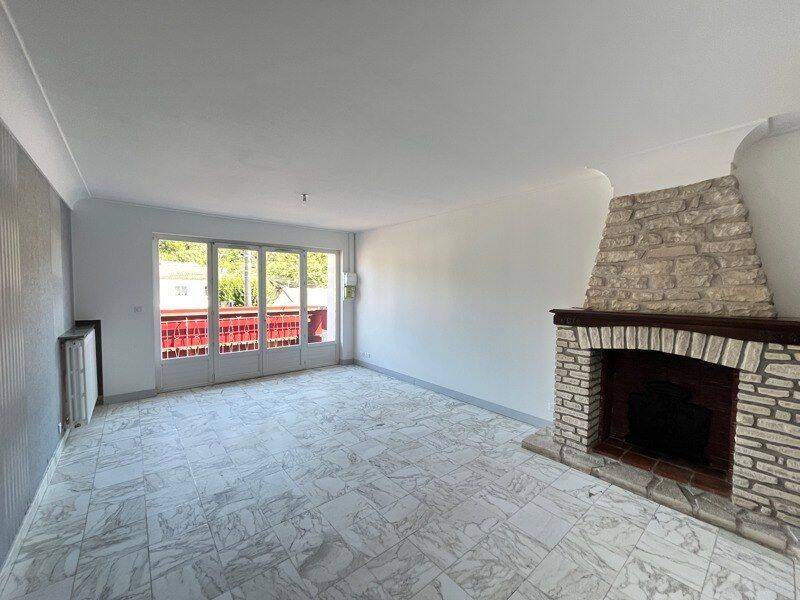 Appartement 5 pièces 120 m² · à Périgueux · 120,1 m² · 910 €/mois