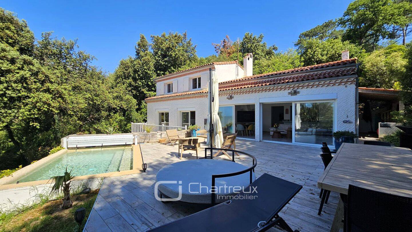 Maison 7 pièces 162 m² · à Meschers-sur-Gironde · 162,1 m² · 1 199 000 €