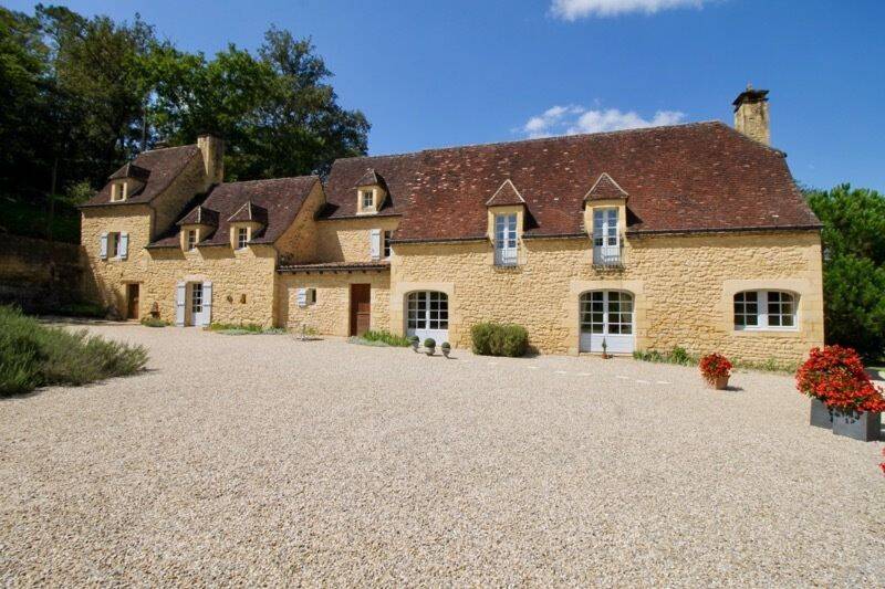 Maison 10 pièces 285 m² · à Gourdon · 285 m² · 822 000 €