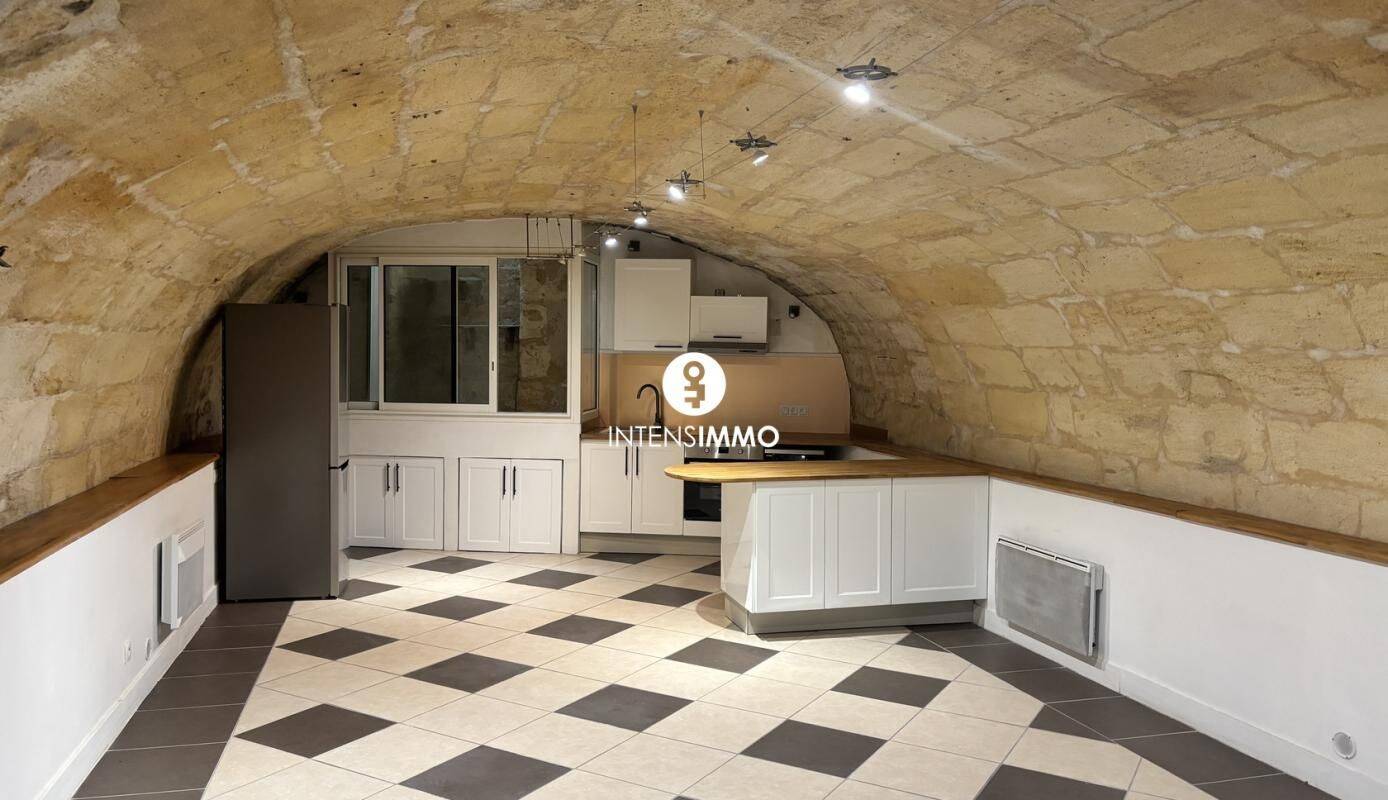 Appartement 3 pièces 87 m² · à Bordeaux · 87 m² · 1 183 €