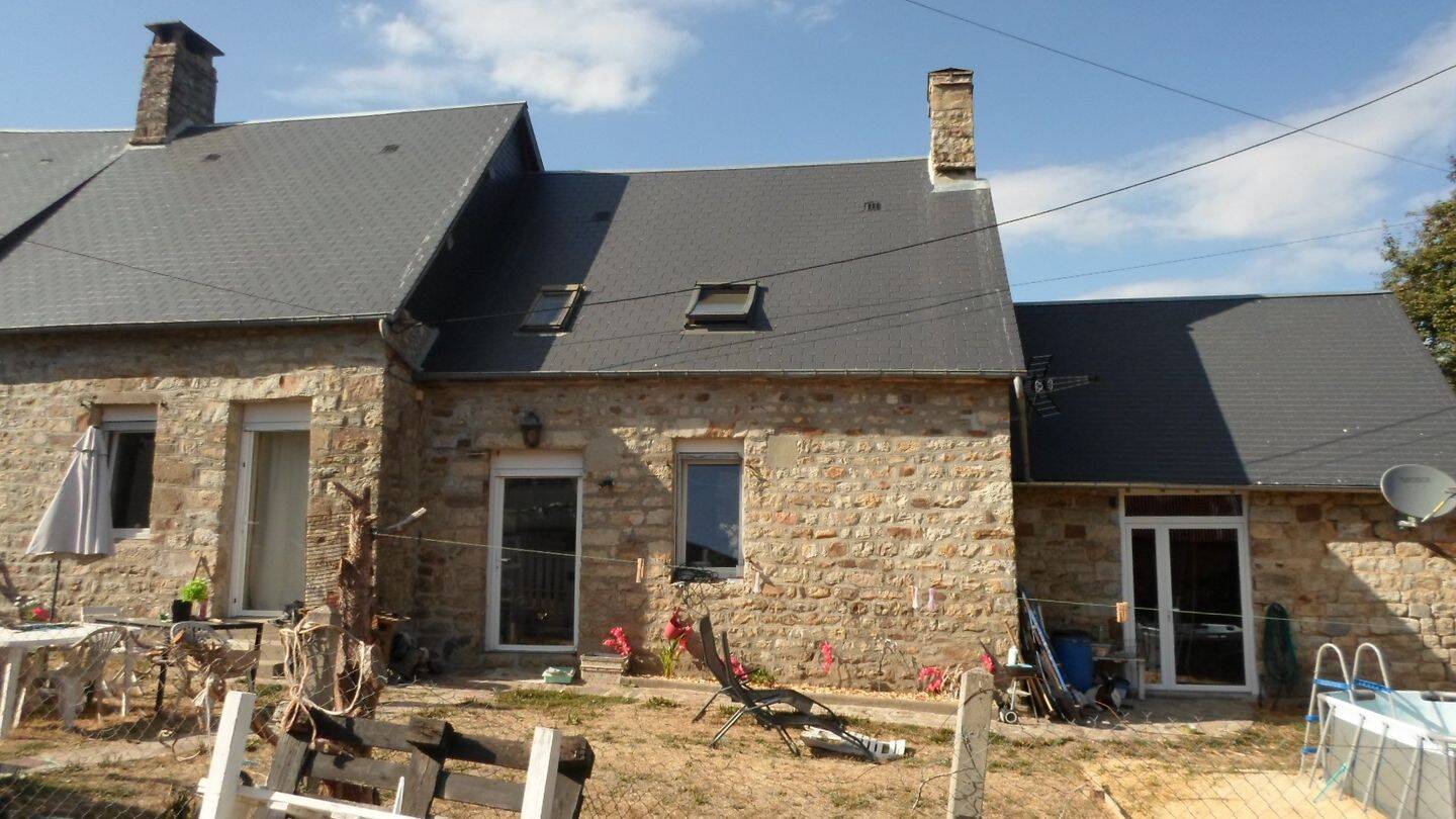 Maison 4 pièces 97 m² · à Saint-Georges-de-Rouelley · 97 m² · 126 360 €