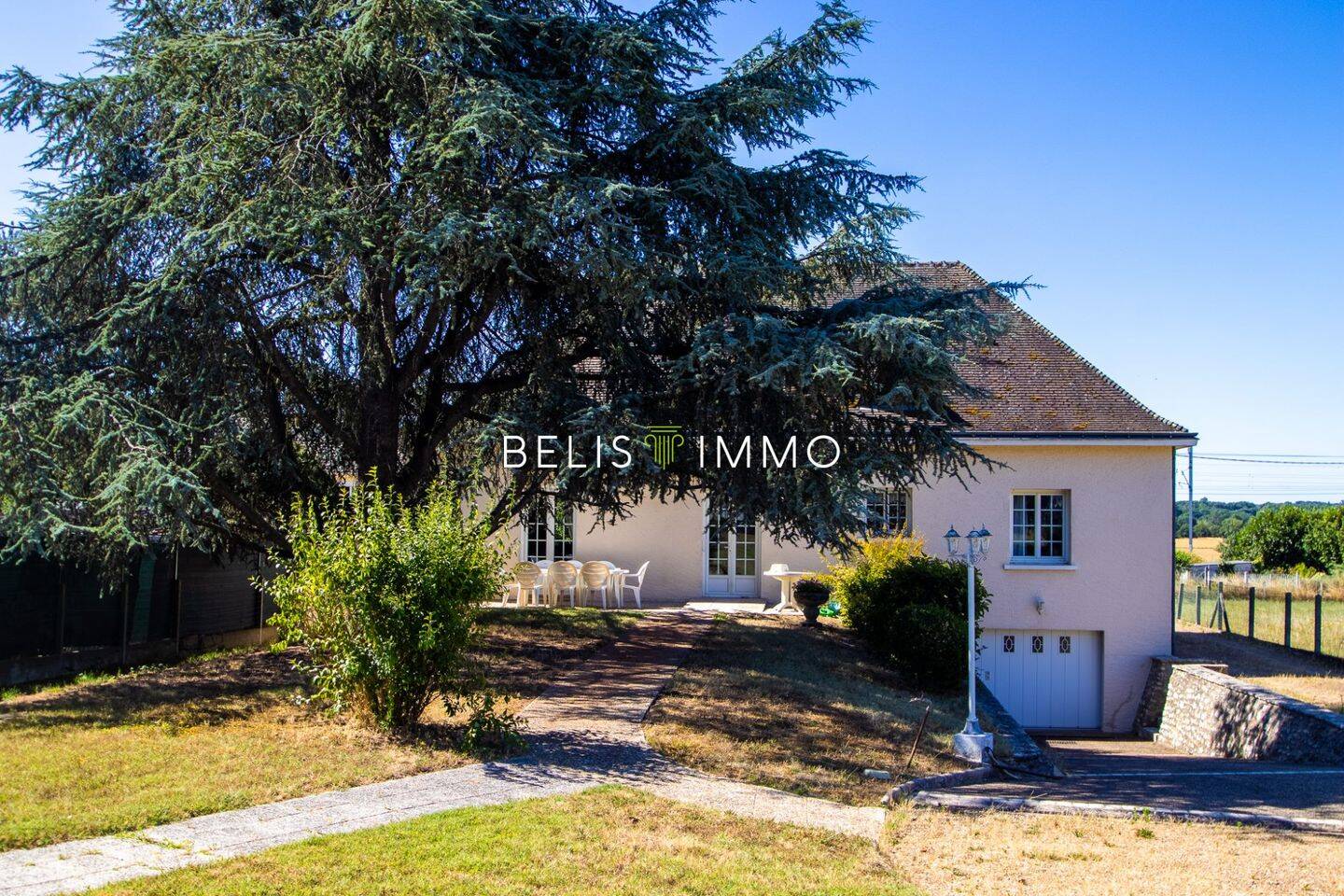 Maison 6 pièces 163 m² · à Montlouis-sur-Loire · 163 m² · 346 500 €