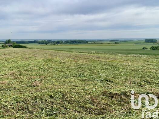 Terrain constructible à vendre 49 500 € 1 052 m² de terrain Bertoncourt 08300