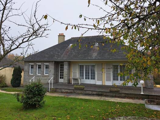 Maison à vendre 156 700 € 5 pièces 3 chambres 100 m² 780 m² de terrain Villaines-la-Juhel 53700