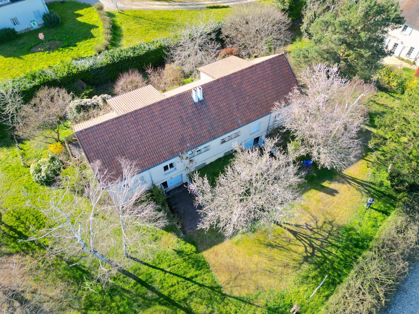 Maison 8 pièces 260 m² · à Châtellerault · 260 m² · 188 000 €