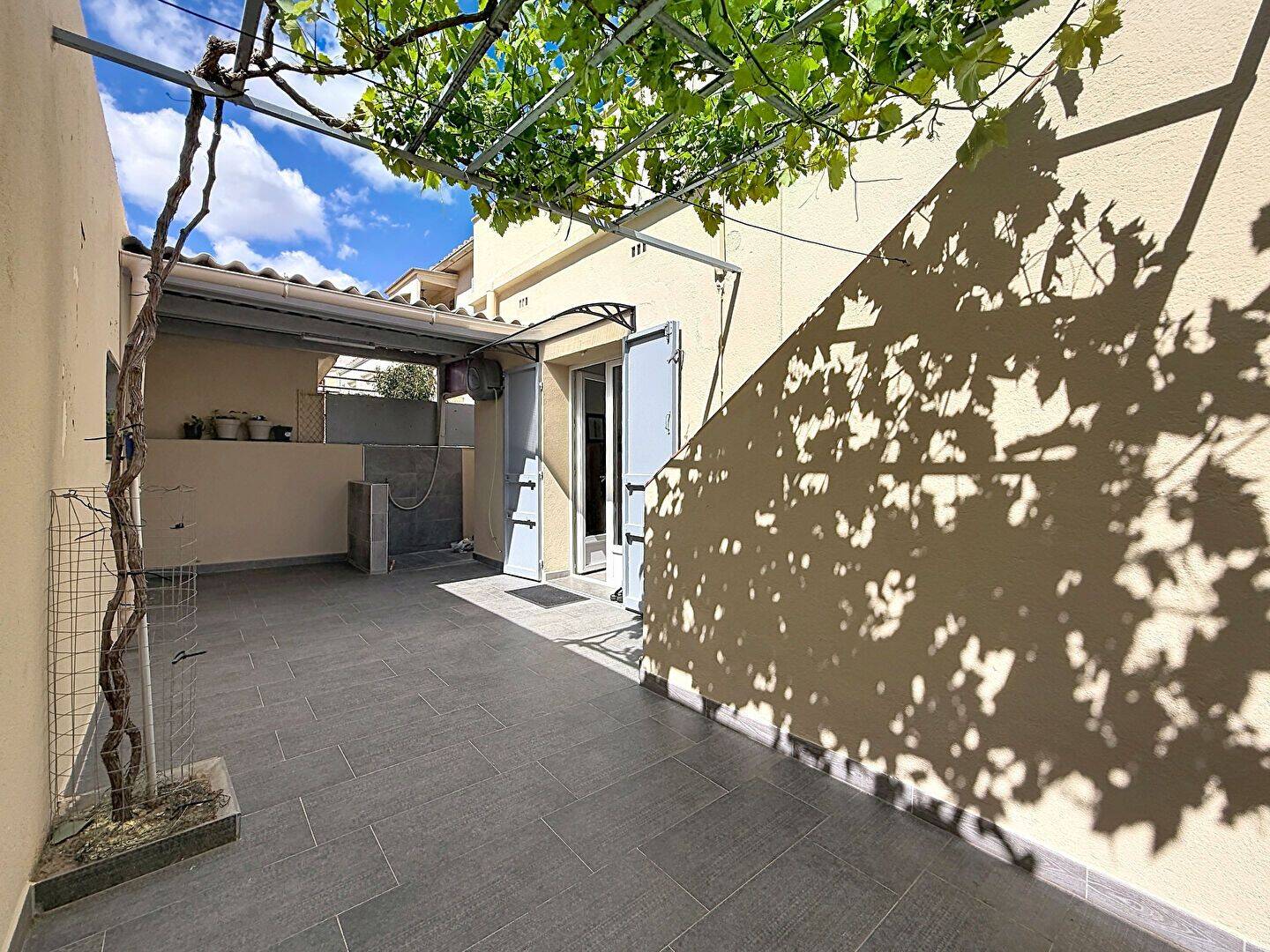 Maison 4 pièces 77 m² · à Perpignan · 76,6 m² · 200 000 €