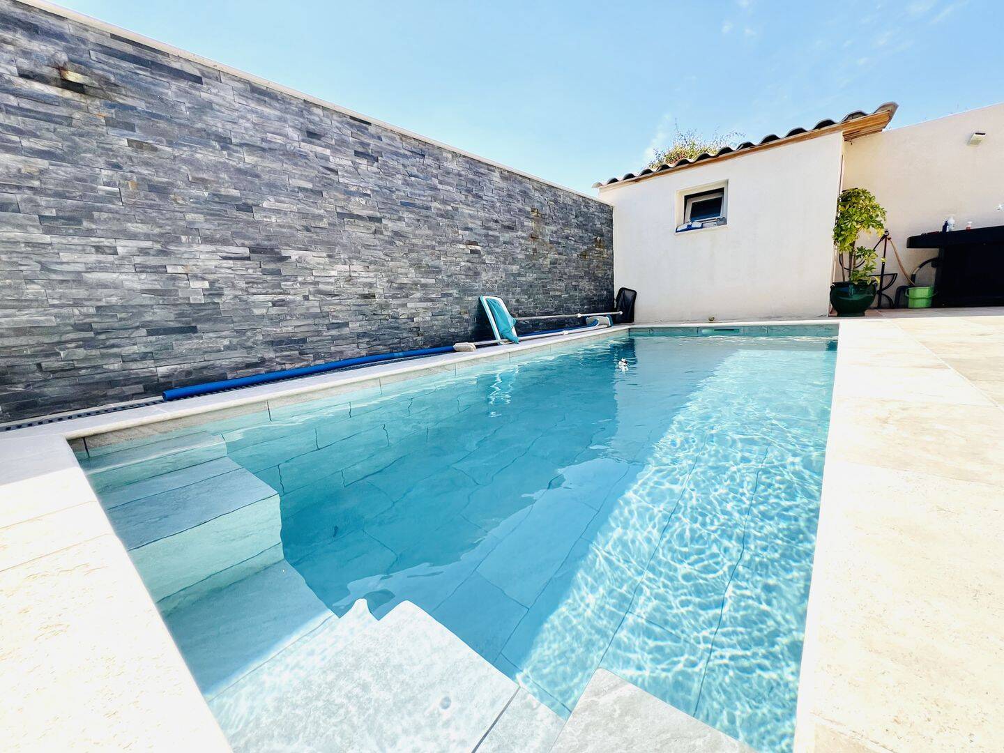 Maison 6 pièces 115 m² · à Clermont-l'Hérault · 115 m² · 287 000 €