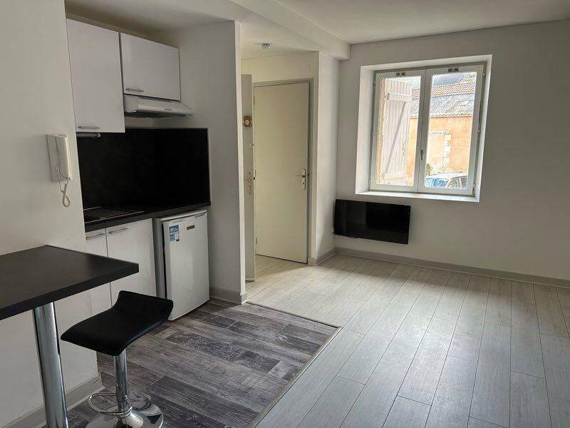 Appartement 1 pièce 26 m² · à Poitiers · 26 m² · 395 €