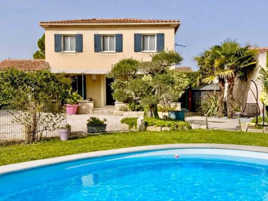 Maison à vendre 450 000 € 4 pièces 3 chambres 95 m² 585 m² de terrain Graveson 13690