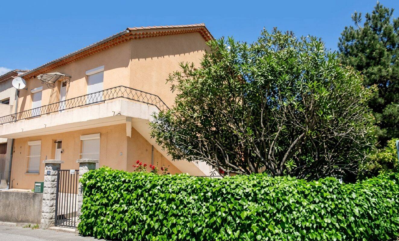 Maison 7 pièces 162 m² · à Les Salles-du-Gardon · 162 m² · 240 000 €