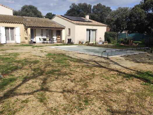 Maison de plain-pied à vendre 280 000 € 5 pièces 4 chambres 125 m² 993 m² de terrain Saint-Paul-Trois-Châteaux 26130