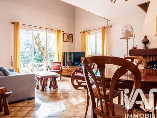 Maison à vendre 460 000 € 4 pièces 3 chambres 90 m² 436 m² de terrain Le Faron-Fort-Rouge Toulon 83200