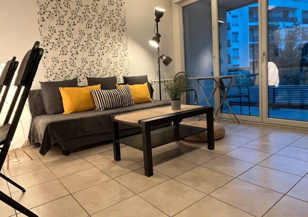 Appartement 2 pièces 45 m² · à Lyon 7ème Arrondissement · 45 m² · 1 080 €/mois