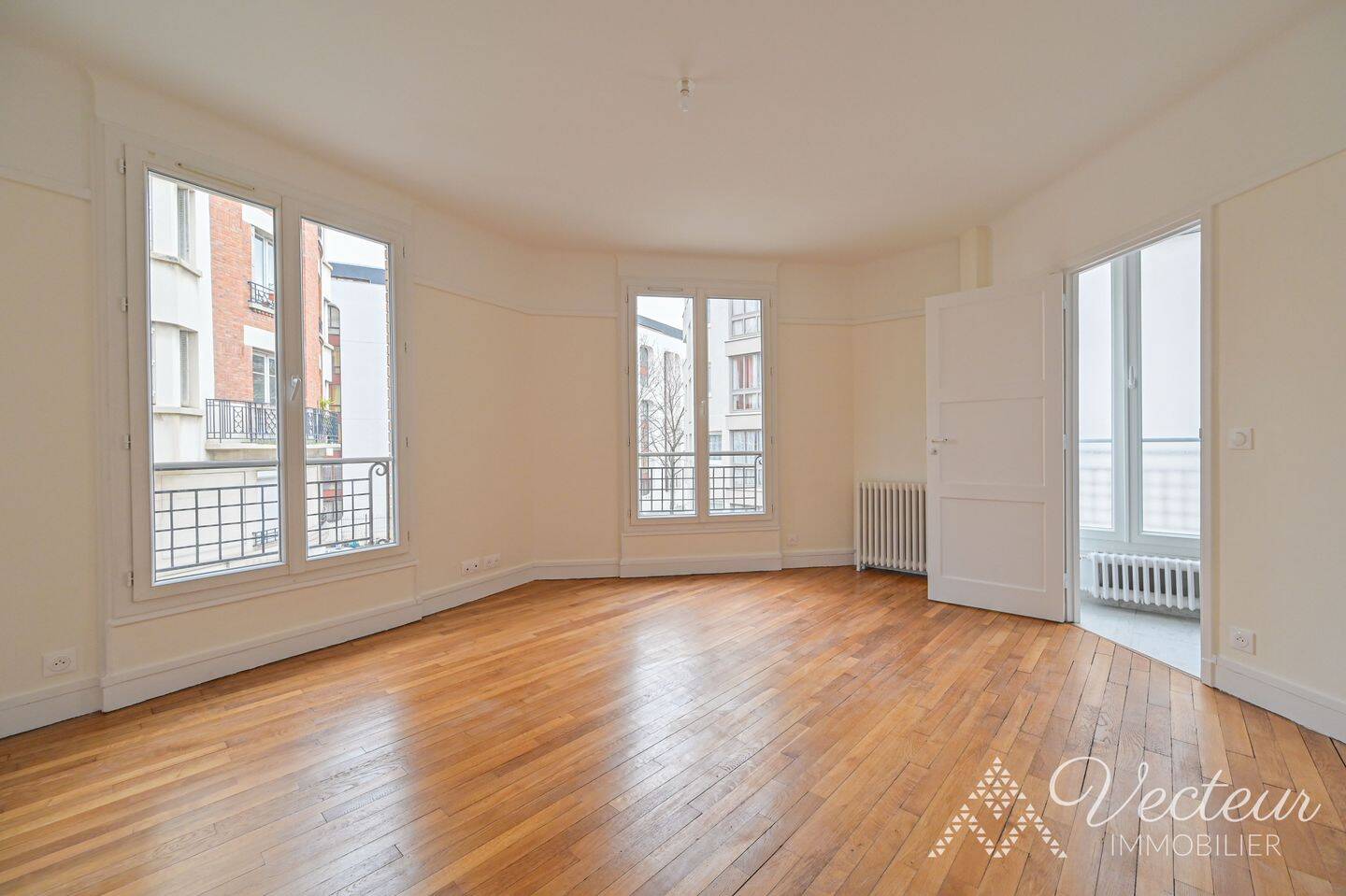 Appartement 1 pièce 33 m² · à Paris 15ème Arrondissement · 33,3 m² · 1 097 €