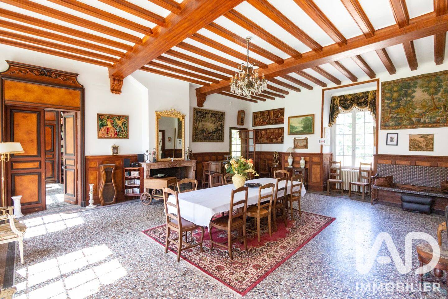 Maison 25 pièces 200 m² · à Forges-les-Eaux · 200 m² · 1 990 000 €