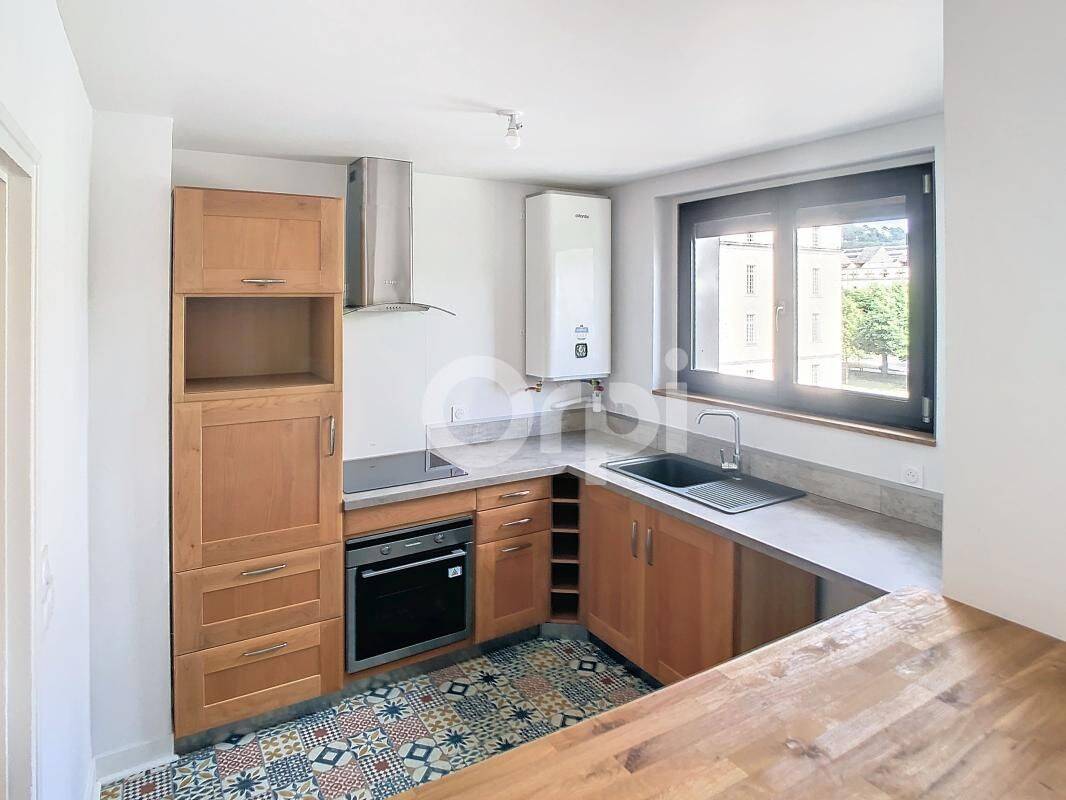 Appartement 3 pièces 65 m² · à Brive-la-Gaillarde · 64,7 m² · 730 €