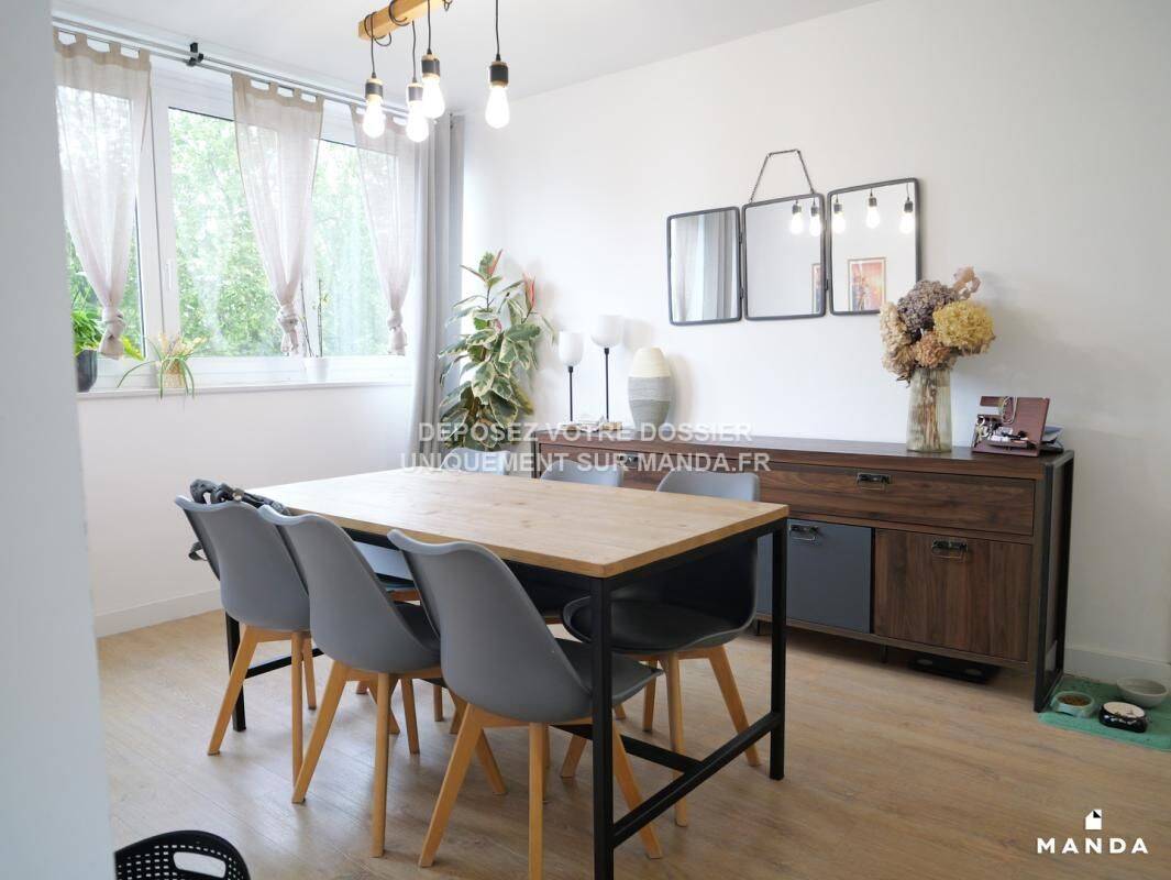 Appartement 3 pièces 61 m² · à Tourcoing · 61 m² · 900 €