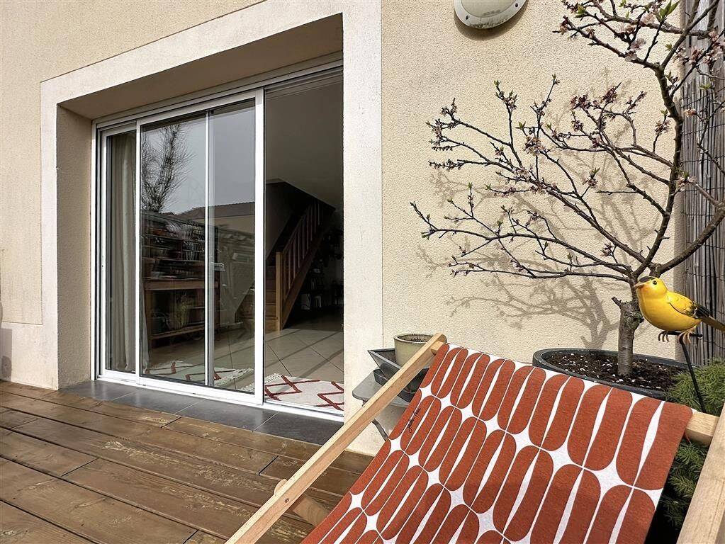 Appartement 4 pièces 69 m² · à Épernon · 69 m² · 231 000 €