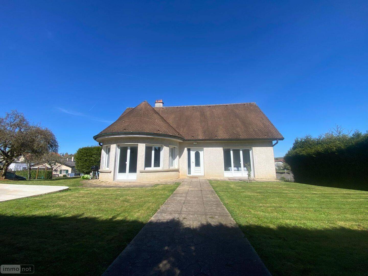 Maison 6 pièces 128 m² · à Vellefaux · 128 m² · 249 000 €