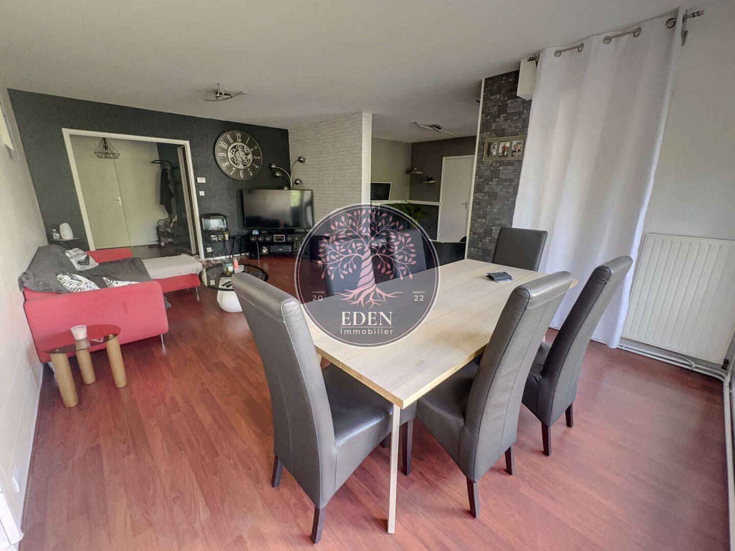 Appartement 5 pièces 115 m² · à Dreux · 115,3 m² · 148 500 €