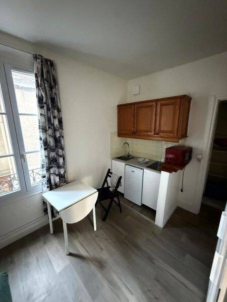 Appartement 1 pièce 12 m² · à Paris 14ème Arrondissement · 12 m² · 569 €/mois